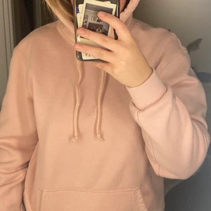 Rosa hoodie - Rosa hoodie från hm, storlek s 