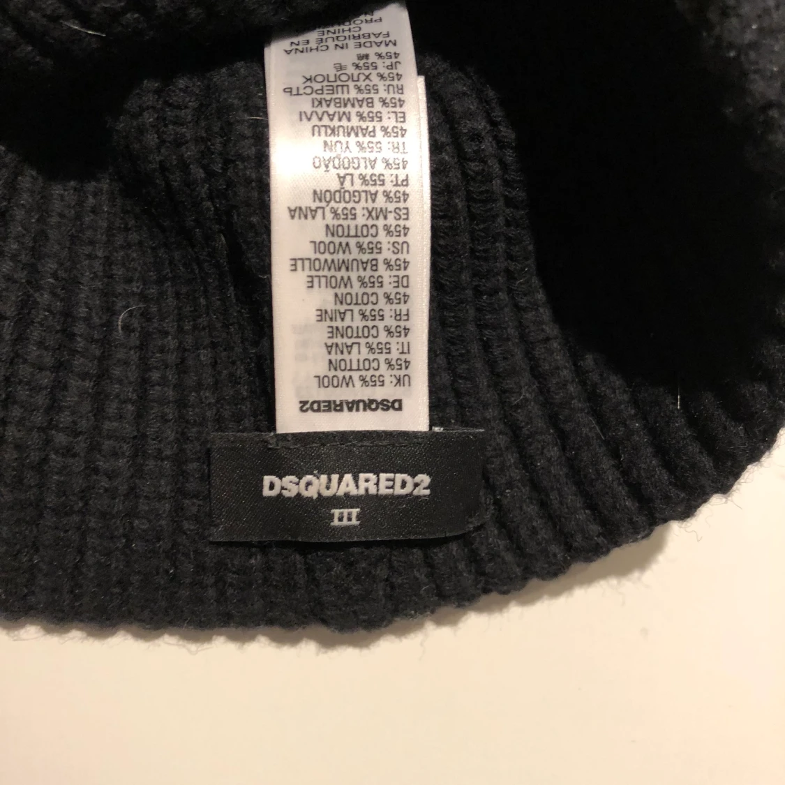 Dsquared mössa  - 90