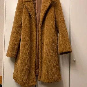 Teddyjacka - Oversize teddyjacka från Esmara. Knappt använd