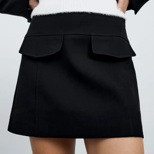 Zara kjol💕💕 - Säljer denna snygga kjol från zara pga att den inte sitter riktigt som ja vill den skulle sitta💕 Nypris 299kr