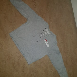 Fila kort magtröja - Fin tröja fila