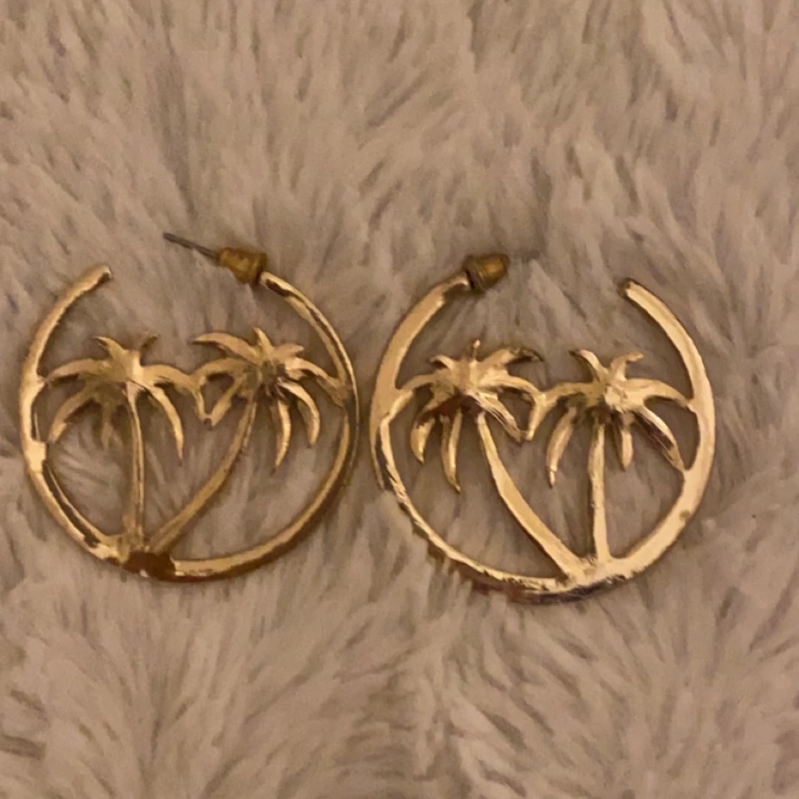 Guldiga Palm örhängen - 90