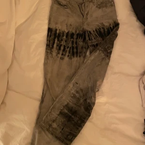 Weekday jeans  - Kan mötas upp i stockholm / köparen står för frakt! Storlek 30/34💗