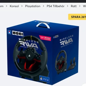 Ratt och pedal  - Jag säljer min ratt för jag sålde min ps4 den är ny har knappt använt den funkar till pc ps4 ps3