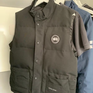 Canada Goose väst - Storlek S & Bra skick