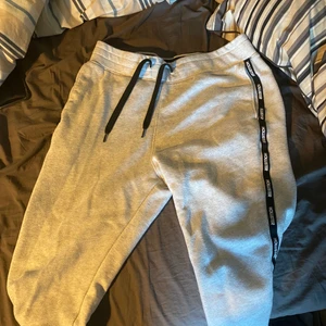 Hollister jogger - Jogger från Hollister i nyskick ✨