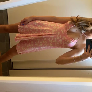 Zara klänning - Fin slutsåld zara klänning