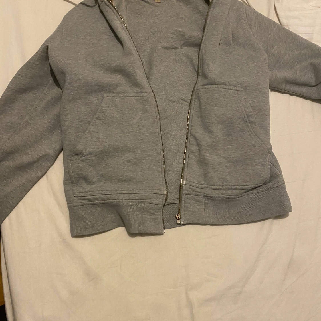 Burberry zip hoodie  - 90