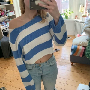 Hm tröja - As härlig HM tröja i en äldre kollektion💕