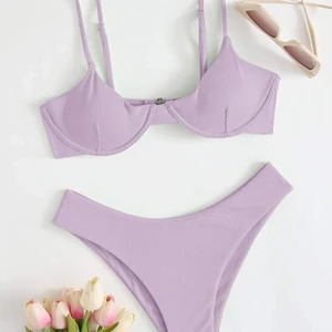 Bikini - Bikini från shein, oanvänd.