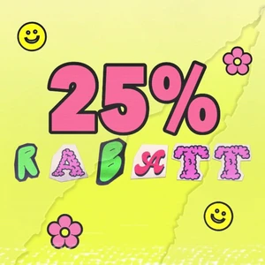 25% RABATT - 25% rabatt på alla plagg som fanns innan denna annons med frakt inräknad! Gäller så länge denna annons inte är markerad som såld 💛