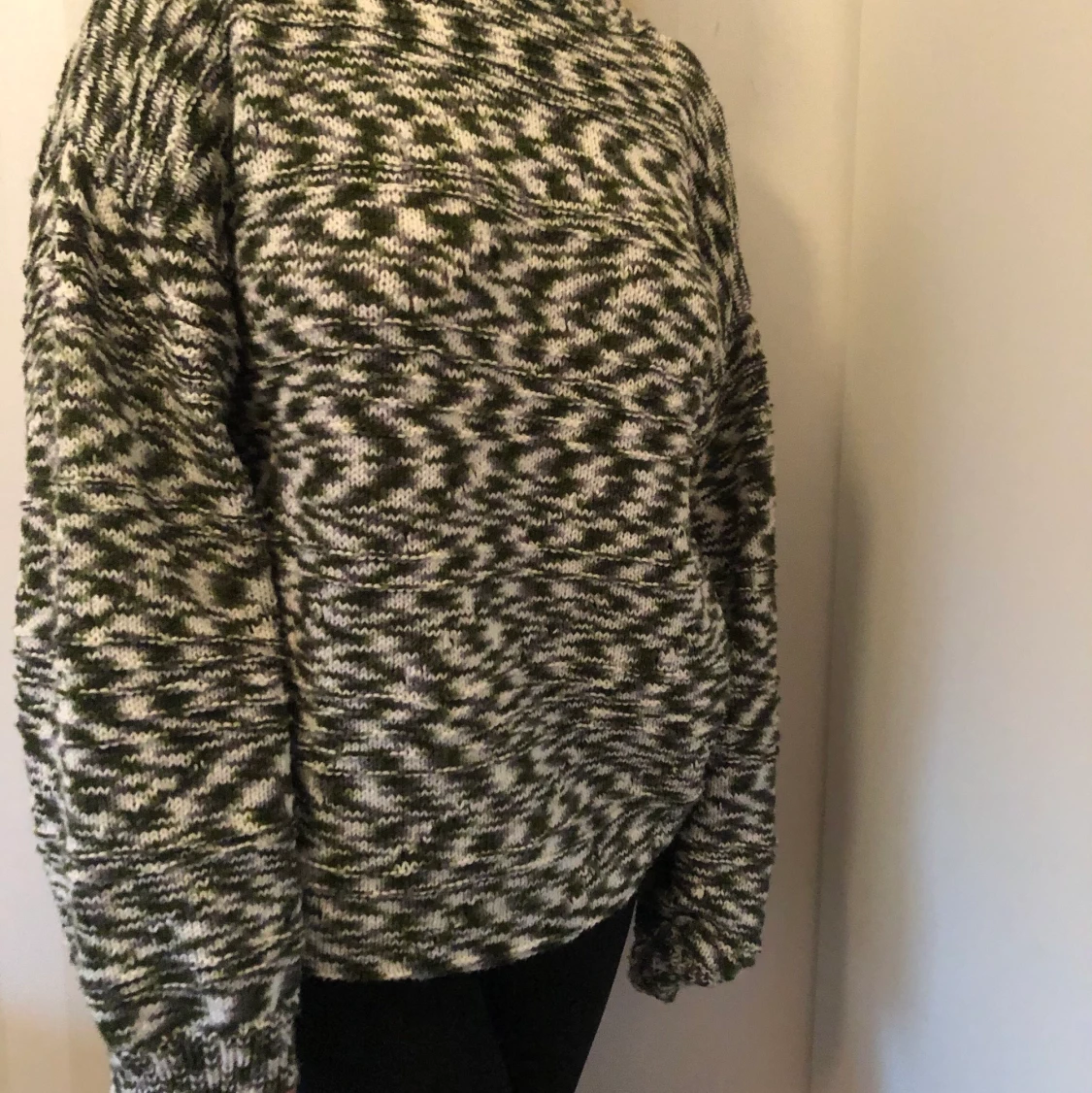 Grön oversized stickad tröja