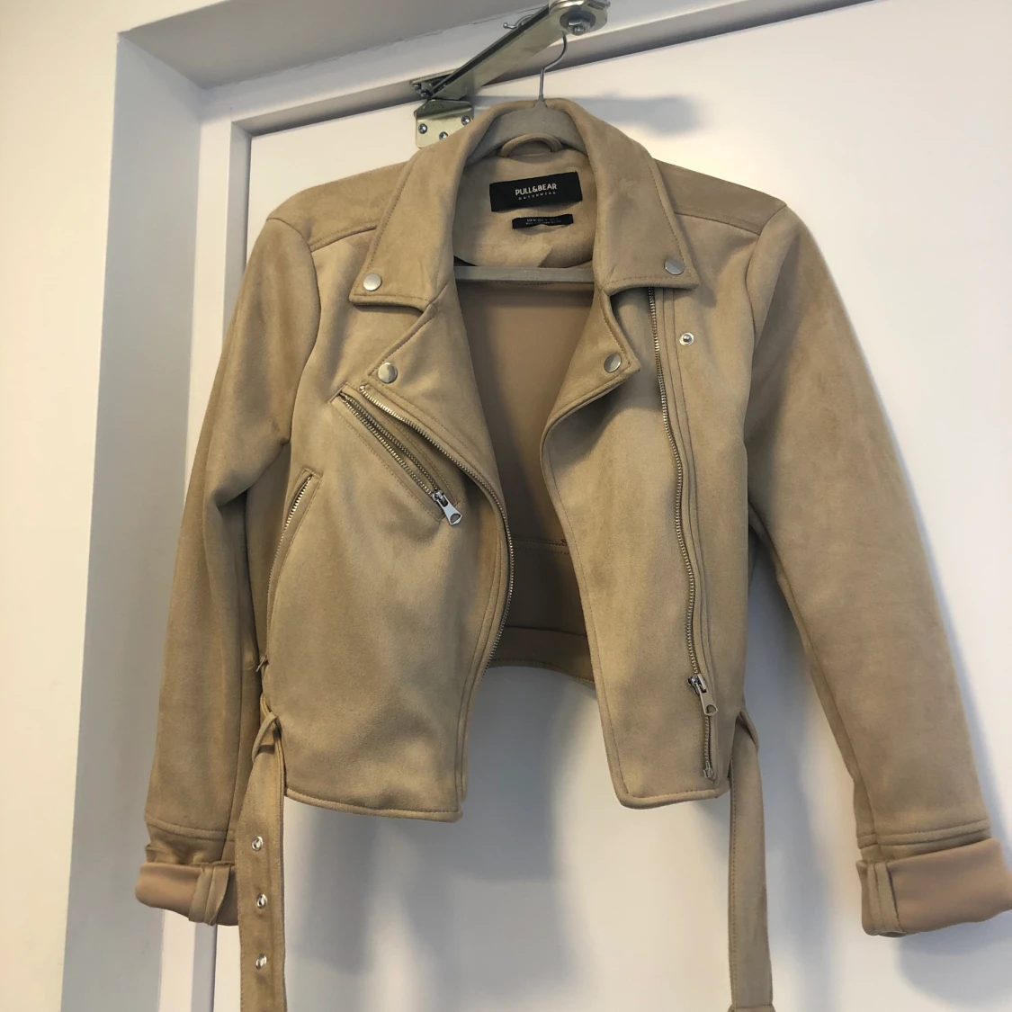 Snygg beige mocka jacka!