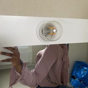 Festlig tröja  - Nyskick, använd 1 gång köpt runt 250-300 kr