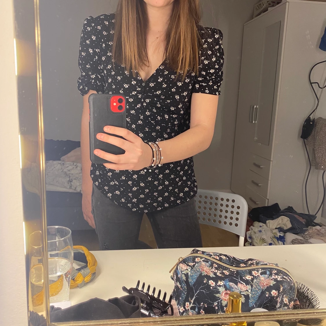 Supersöt blommig blus - 90