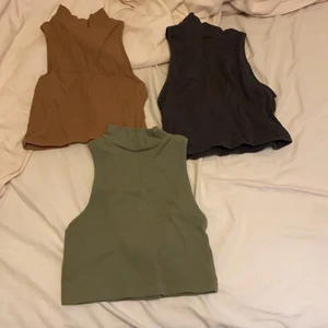 3 likadana linnen  - Alla är samma storlek och nästan inte använda. Xs-s. Alla för 150kr. Eller var sin för 60kr. Dom kommer från zara. Köparen står för frakten som är 66kr.