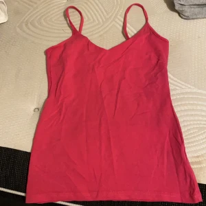 Stl M - Aldrig använd 