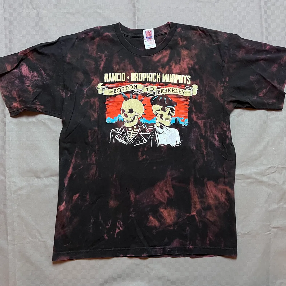 Dropkick Murphys - Rancid Tshirt Large med bleach dye. T-shirts.