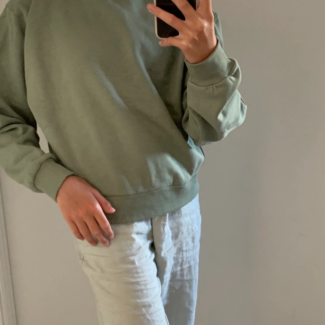 Weekday sweater - 90