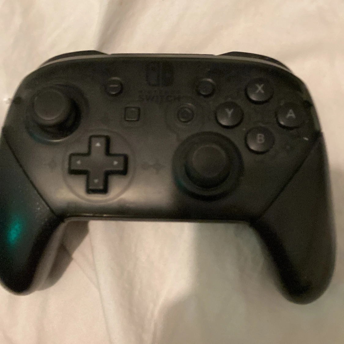 Säljer den hära kontrollen för 100 kr