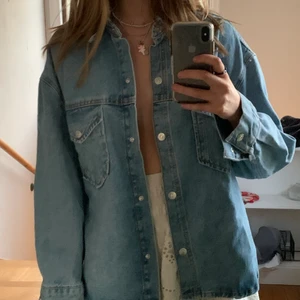 Helt ny vår och sommarjacka - Helt ny oversize 