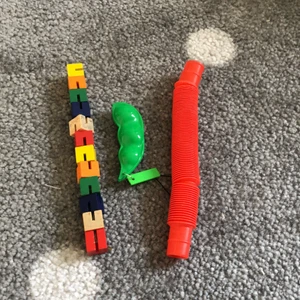 Fidget toy -  Säljer Fidget toys och alla är i bra skick