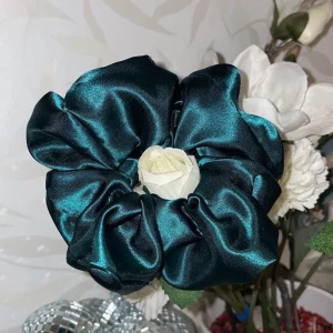 Scrunchie  - Green forest 