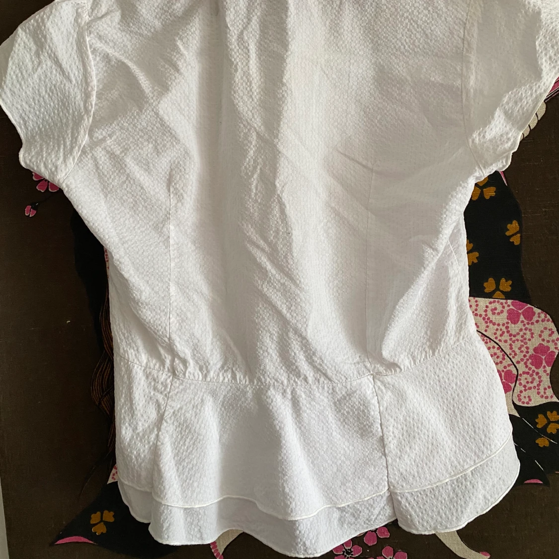 Vintageblus 60-70tal i vitt  - 90