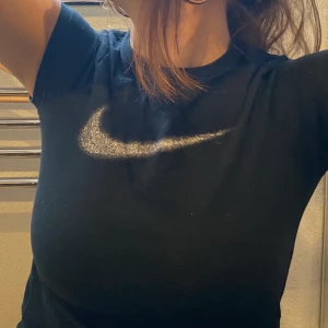T-shirt - En skit cool t-shirt från märket Nike 😍 passar xs
