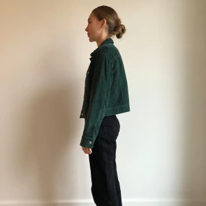 Manchesterjacka  - Grön machesterjacka, endast använd på bild 💚