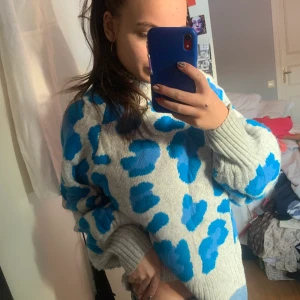 Leopard mönstad stickad tröja - Världens skönaste stickade tröja från hm knappt använd❤️
