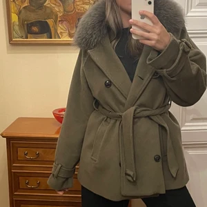 Meotine jacka - Jätte fin Meotine Jacka som inte kommer till någon användning!❤️