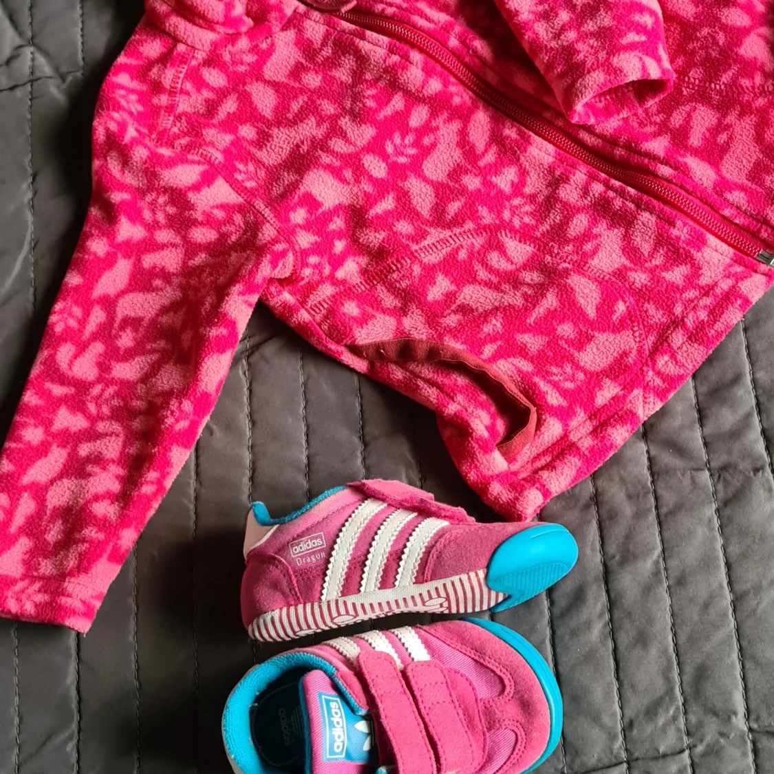 AdidasBaby mjukaSkor Stl.20 & Fleecejack