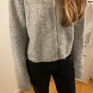 Stickad kofta Zara - Jättefin stickad kofta från zara💕