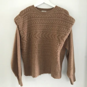 Mango Stickad tröja - stickad tröja m axelvaddar, nyckick, ljusbrun, wool blend