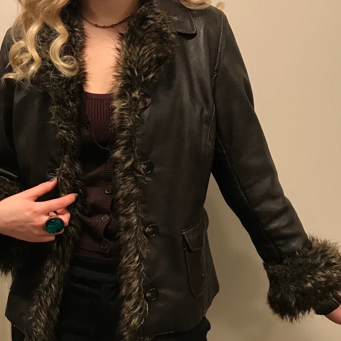 Skinnjacka med päls - 90