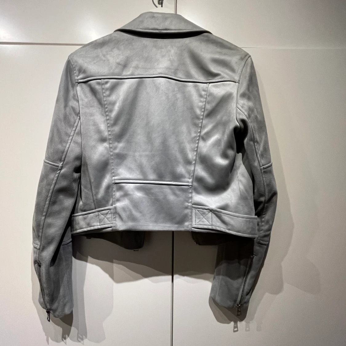 H&M tight grey polyester jacket size XS - 90