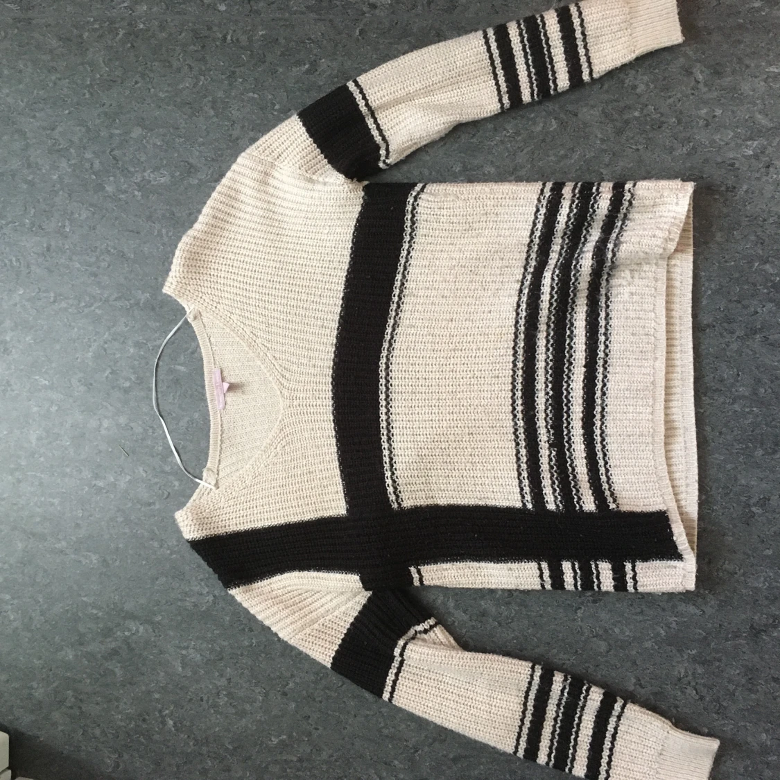 Stickad tröja  - 90