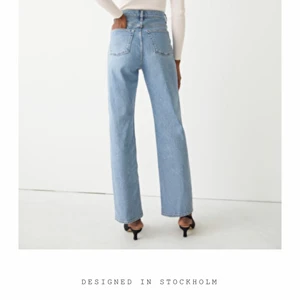 Wide Leg Jeans from &Other Stories - Sublime Cut Jeans from & Other Stories. Bought for 790SEK, never worn. Size 26/30.