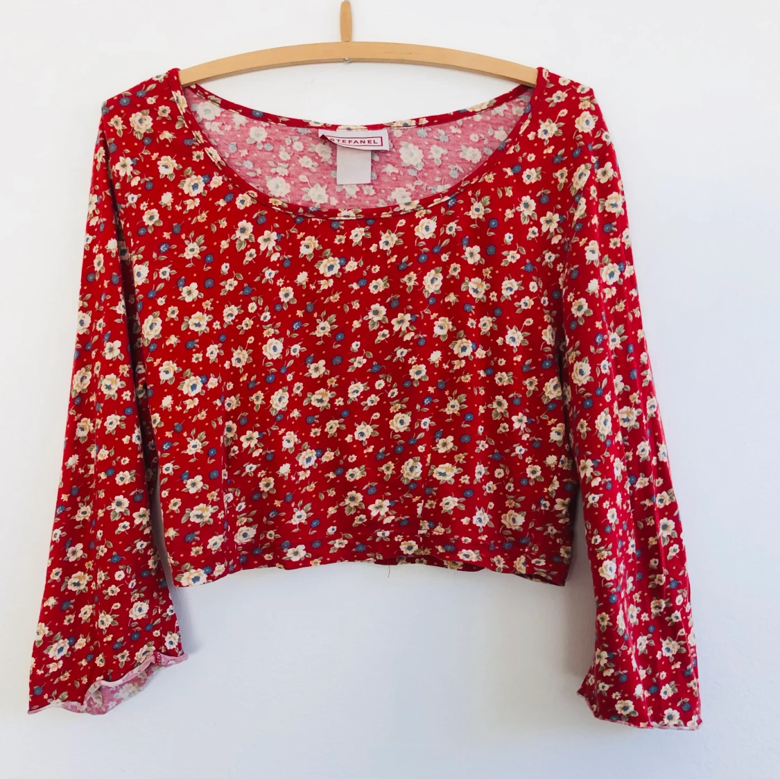 Blommig croptop, retro!