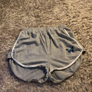 Ett par shorts  - Ett par shorts från SHIEN jätte fina🦋