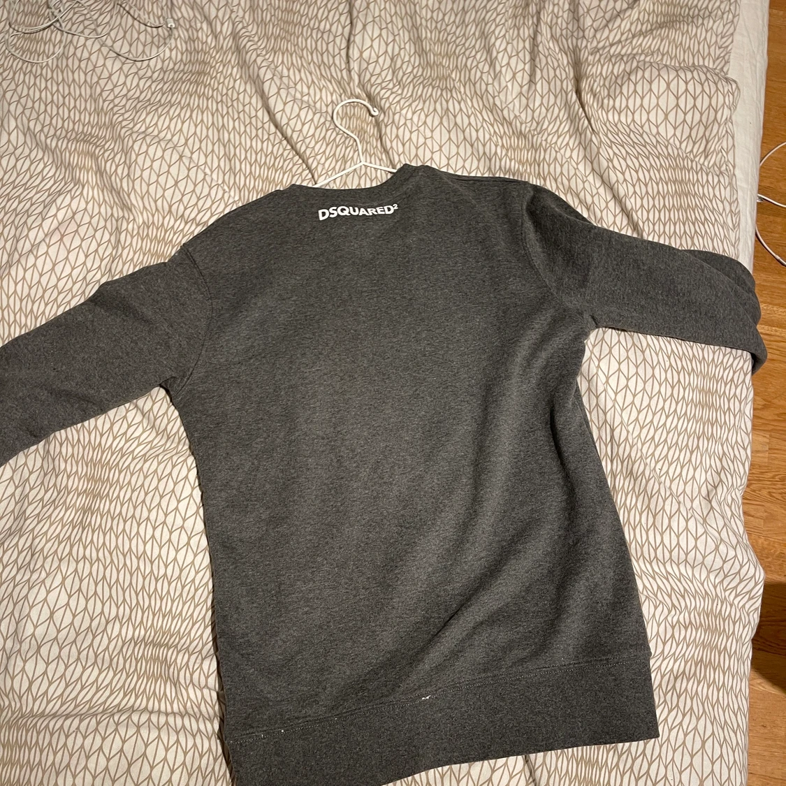 Dsquared2 tröja strl S - 91