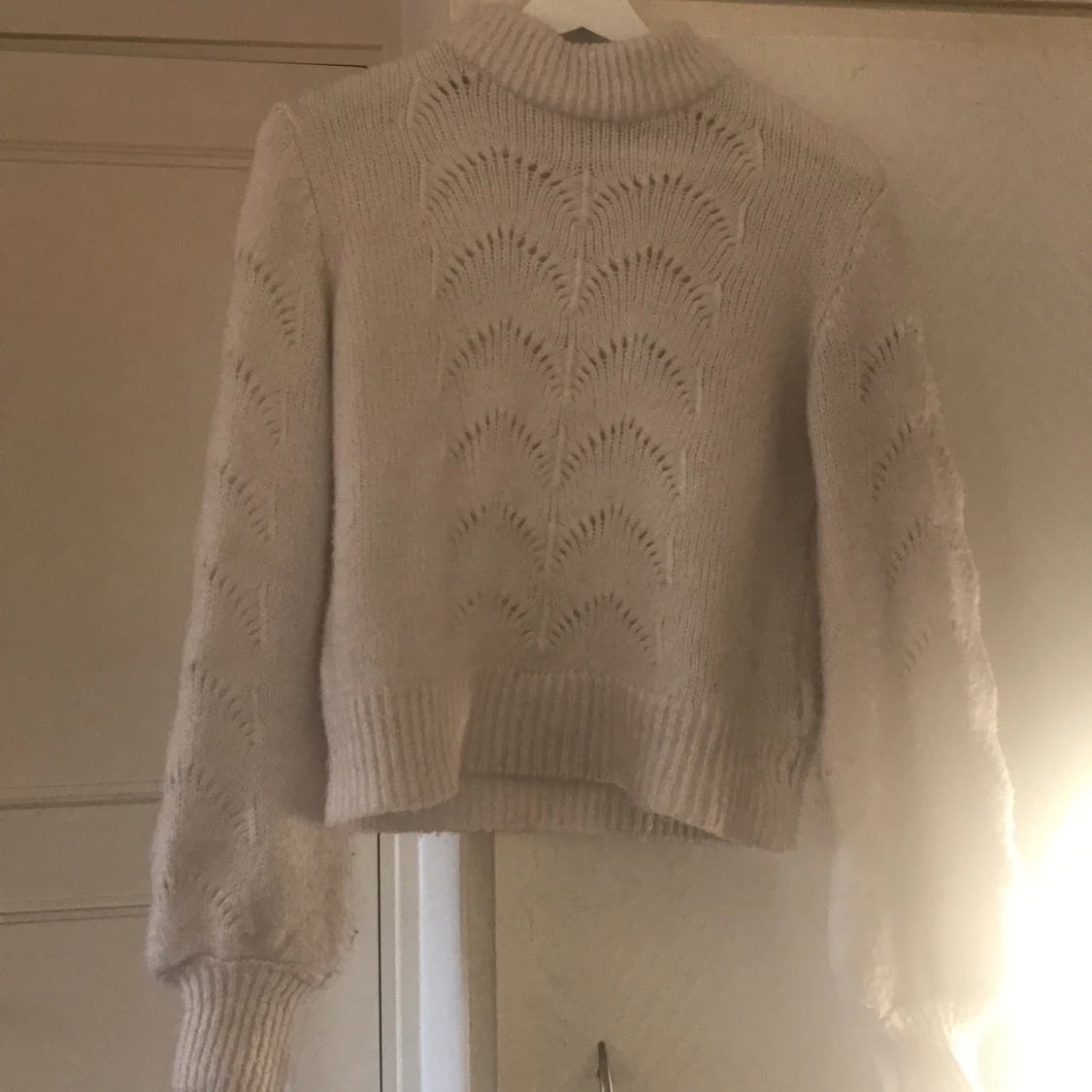 Vit tröja från Gina