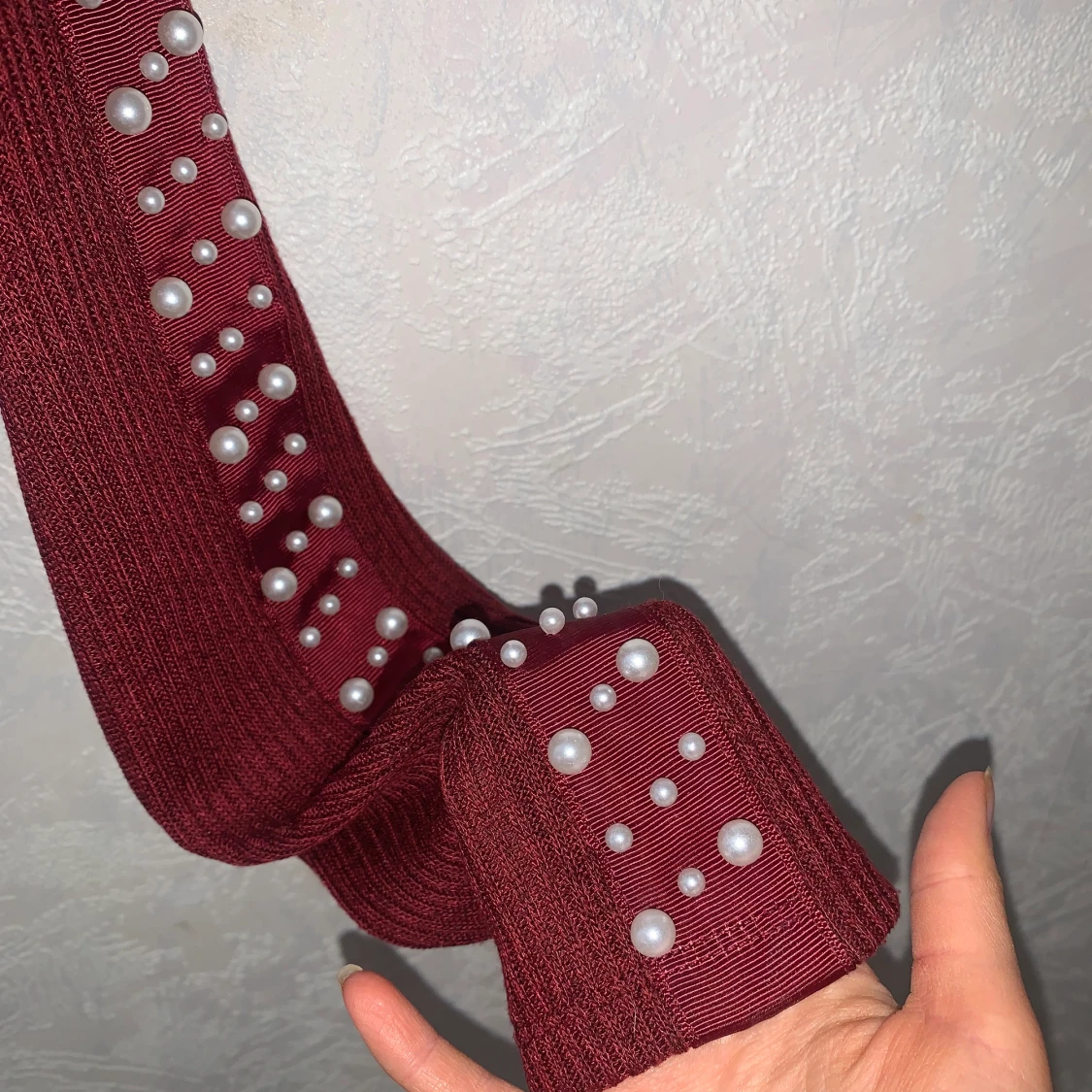 Röd stickad tröja! - 91