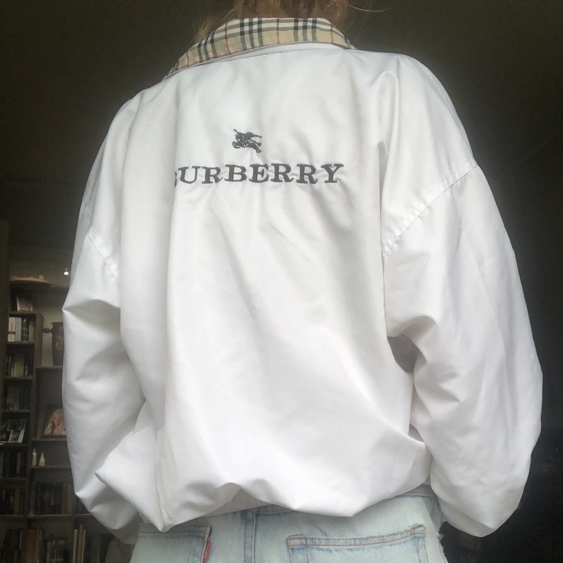 Burberry jacka!  - 90