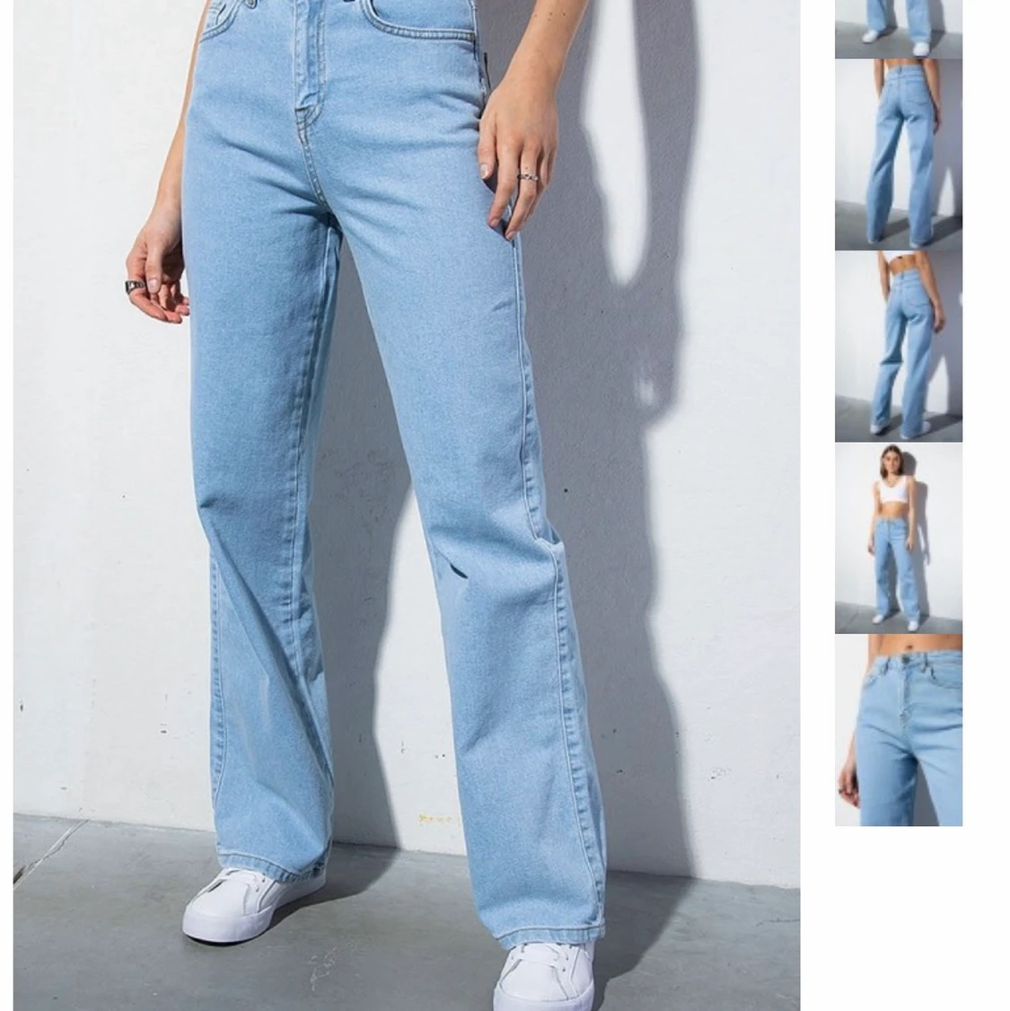 Utsvängda jeans från Madlady - 90