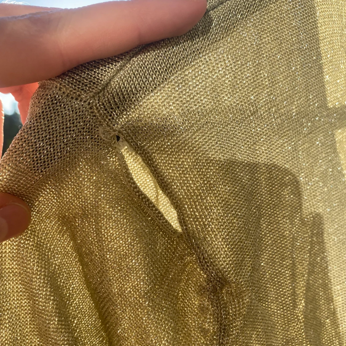 Superfin glittrig guldig kofta - 91