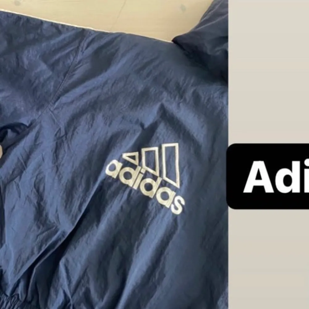 Najs 80 tal stil, smått baggy Adidas jacka perfekt till våren!. Jackor.