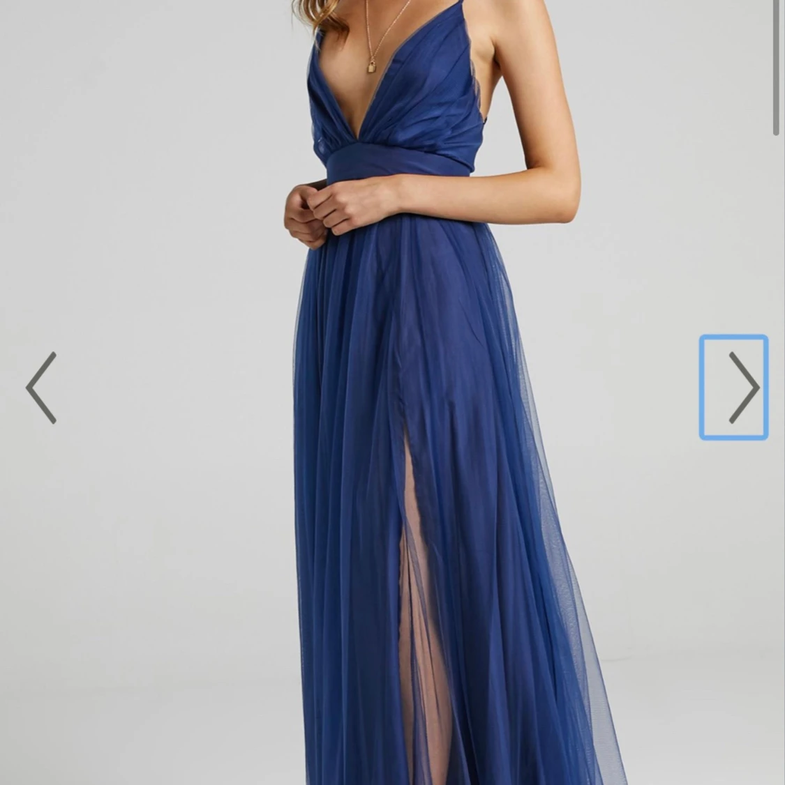 Mörkblå balklänning  - 90