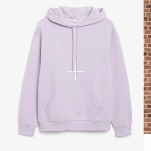 Hoodie - Säljer denna hoodie från monki i stl S. Använd ett fåtal gånger, inget tecken på användning.🥰